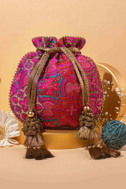 Bohemian contrast embroidered tassel bag