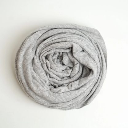Light grey cable knit blend throw blanket - Image 2