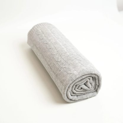 Light grey cable knit blend throw blanket - Image 6