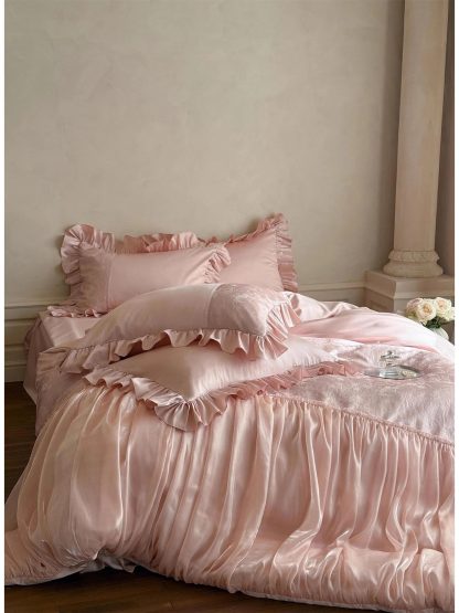 Princess style soft pink satin four-piece bedding set - Image 8