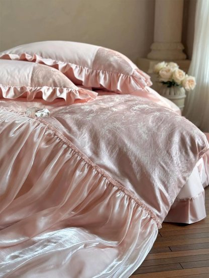 Princess style soft pink satin four-piece bedding set - Image 3