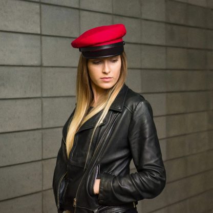 Red and black contrast retro beret - Image 6