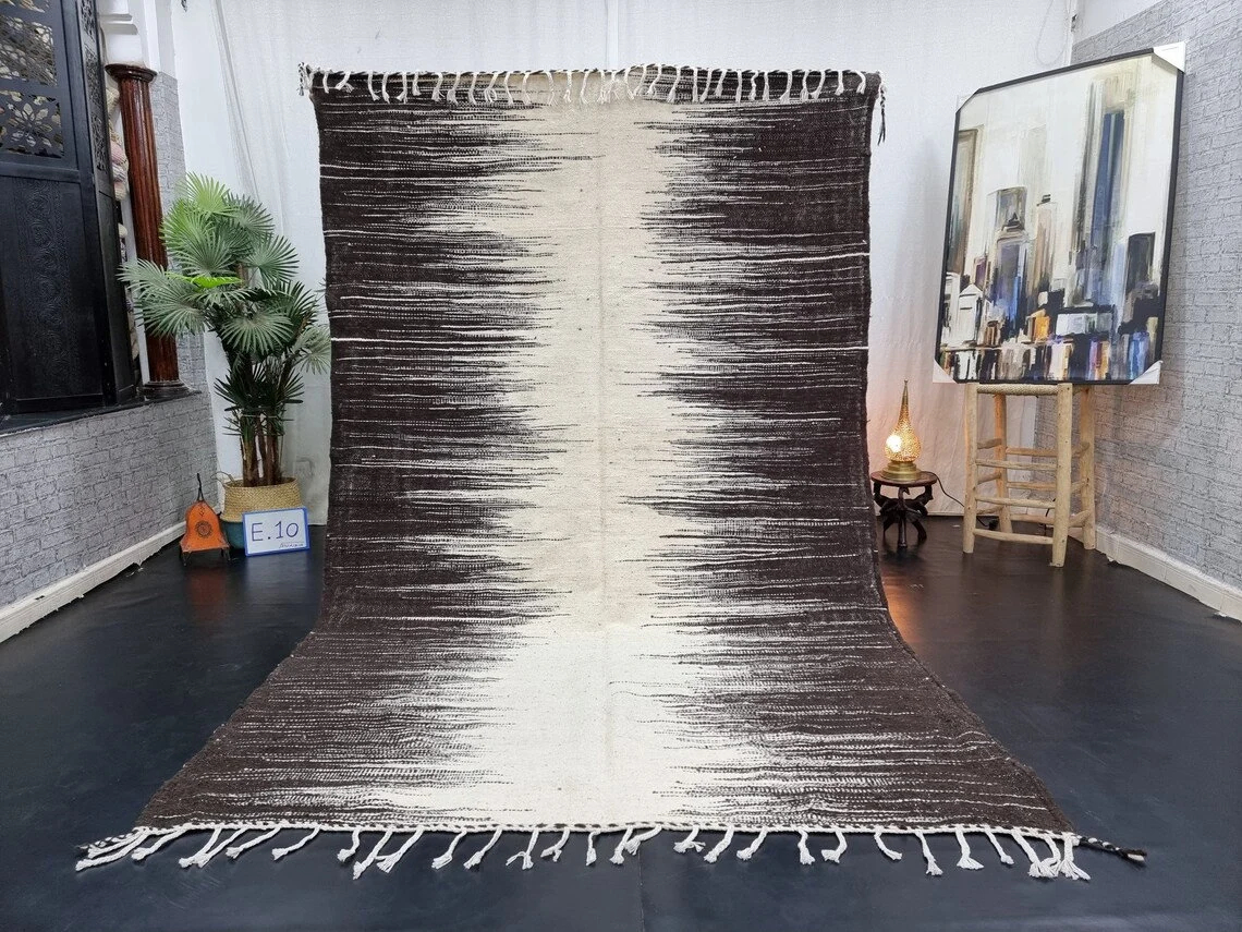 Handmade gradient line tassel carpet - Image 10