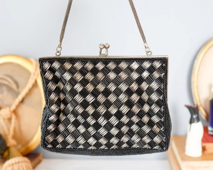 Vintage black and white woven metal chain handbag - Image 5