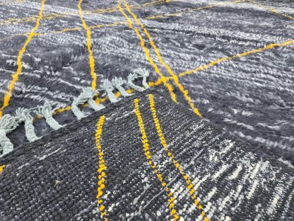 Gray contrasting handmade tassel rug - Image 2