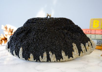 Vintage black and gold beaded tassel clutch - Image 3