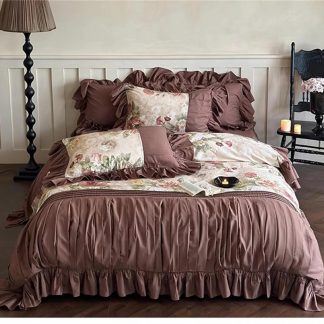 Retro brown floral ruffled bedding four-piece set