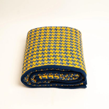 Houndstooth yellow and blue blend throw blanket