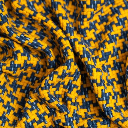 Houndstooth yellow and blue blend throw blanket - Image 6