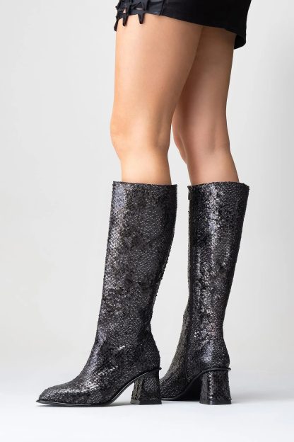 Retro diamond snake print high boots - Image 4