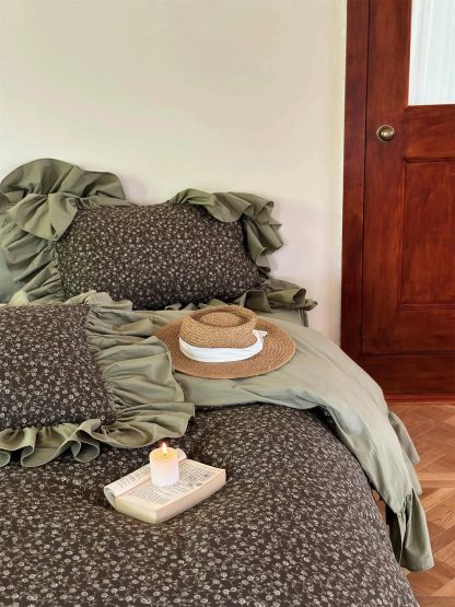 Retro forest style floral ruffle bedding four-piece set - Image 10