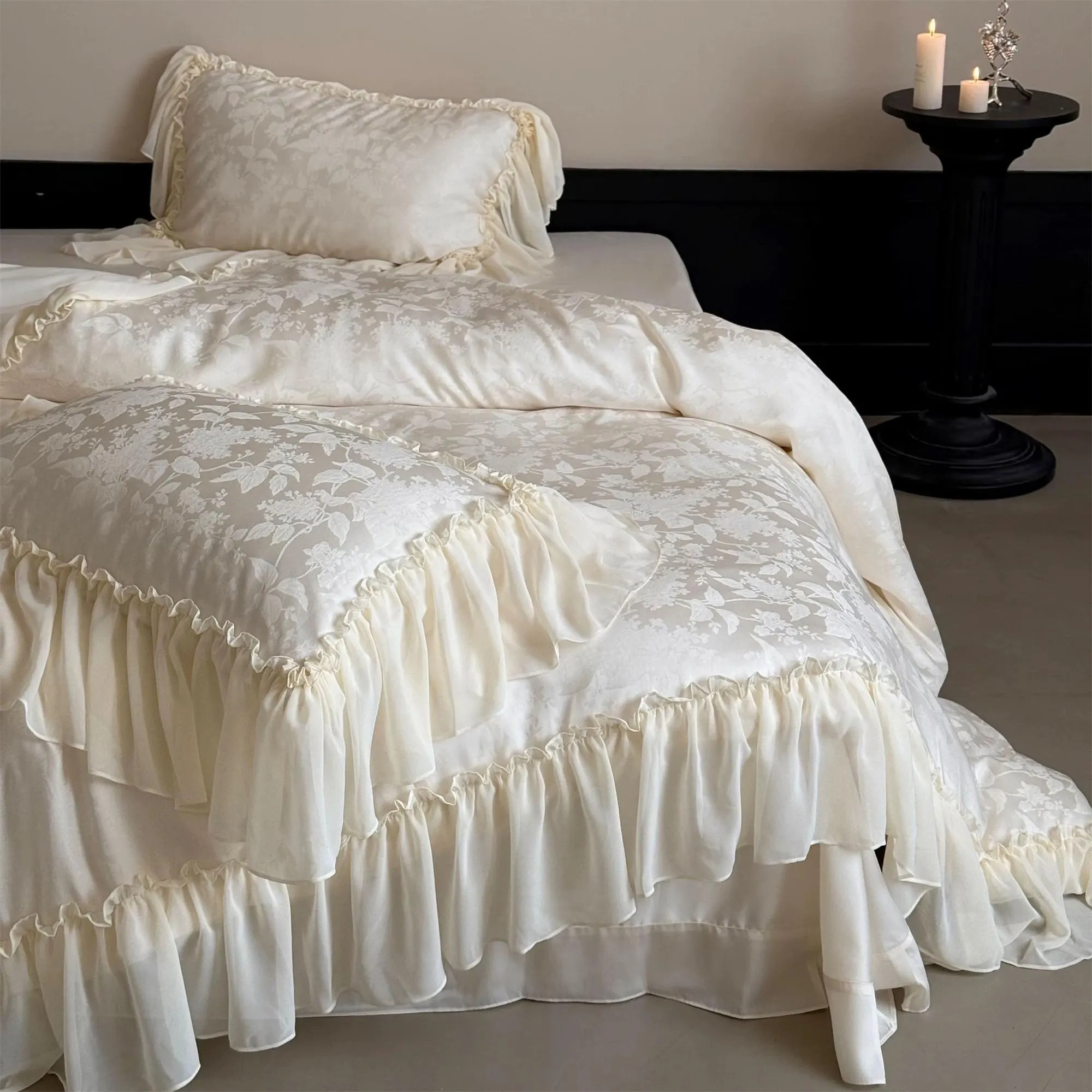 French palace jacquard satin four-piece bedding set - Image 7