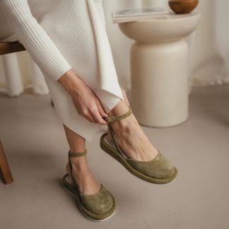 Ankle strap round toe flats