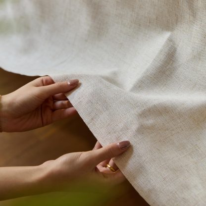Beige linen plain tablecloth - Image 4