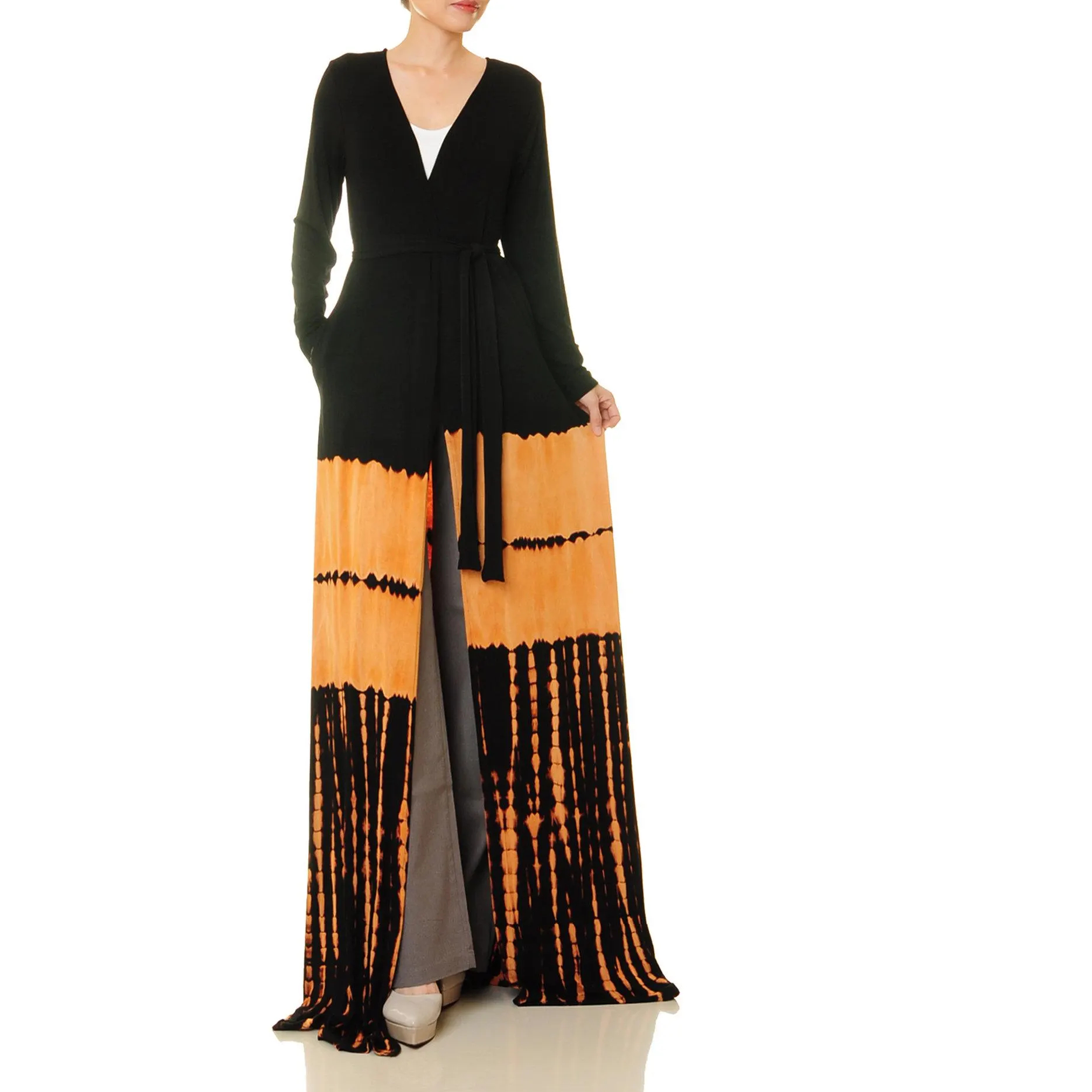 Black and gold gradient lace-up robe