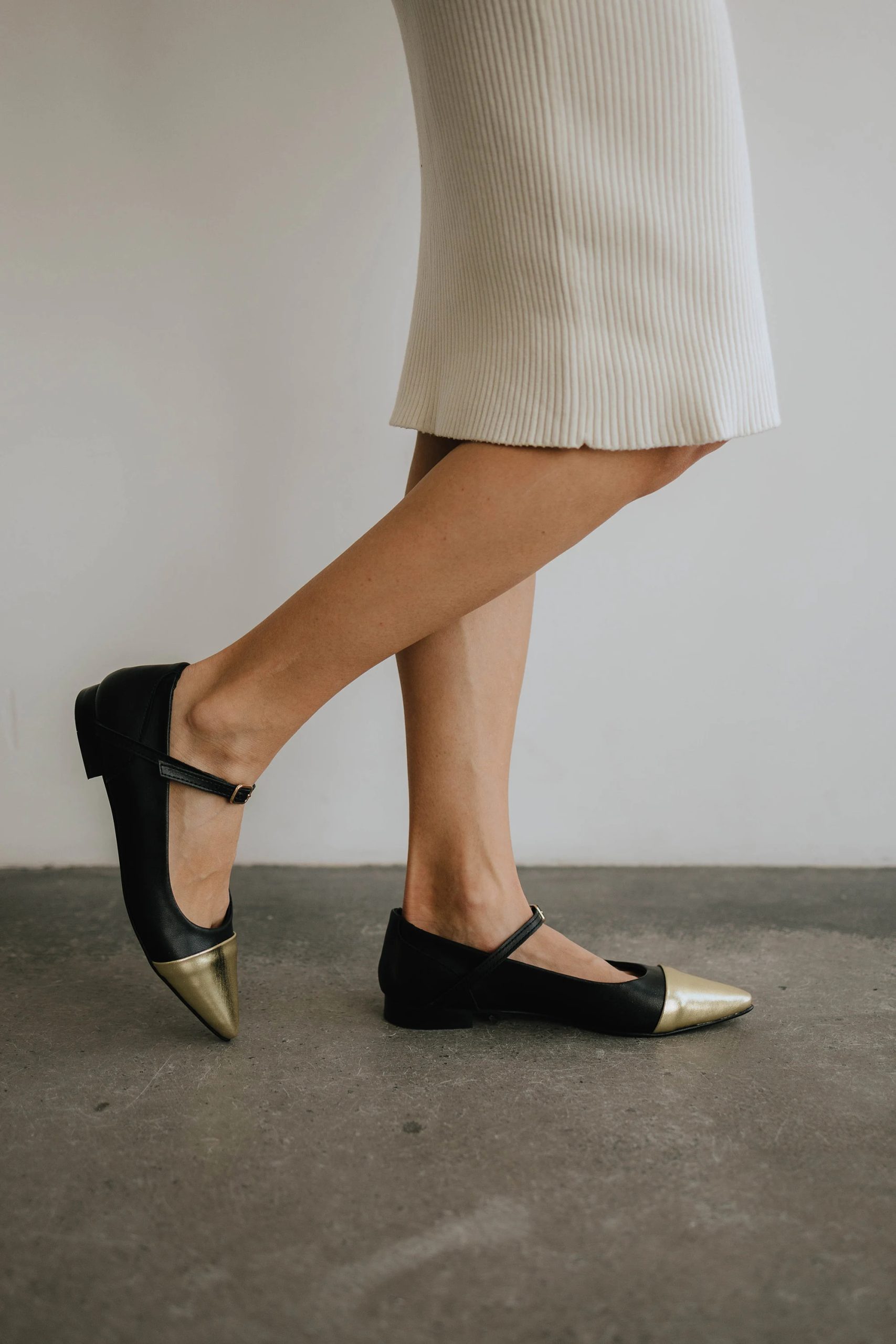 Black and gold pointed Mary Jane flats - Image 6