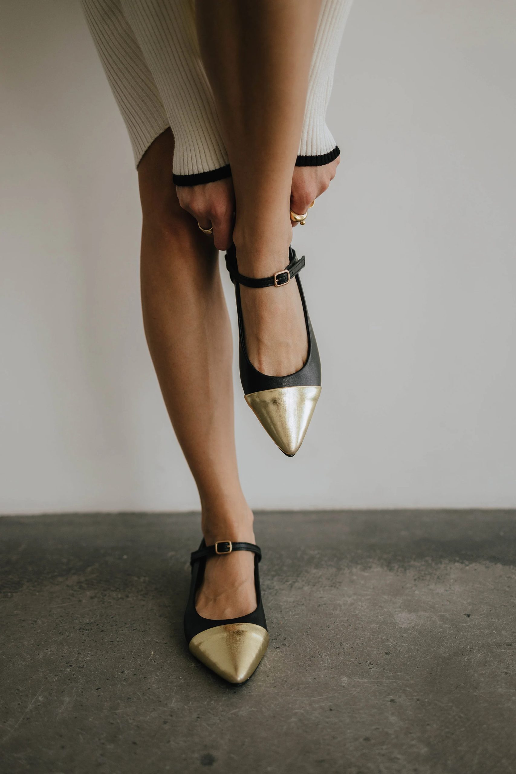 Black and gold pointed Mary Jane flats - Image 4