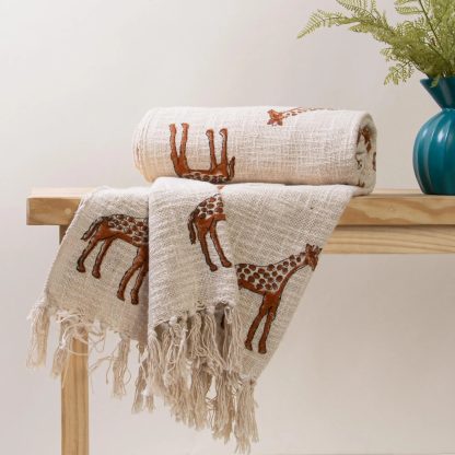 Cream Giraffe Fringed Woven Throw Blanket - Image 8
