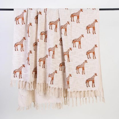 Cream Giraffe Fringed Woven Throw Blanket - Image 5