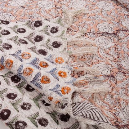 Cream Woodland Fringed Woven Throw Blanket - Image 7