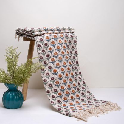 Cream Woodland Fringed Woven Throw Blanket - Image 2