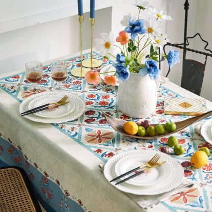 Cream light pattern mist blue flower belt tablecloth - Image 2