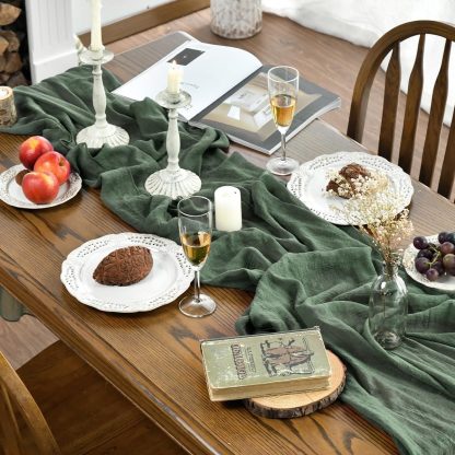 Deep forest green gauze table runner - Image 2