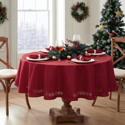 Deep red snowflake hollow tablecloth