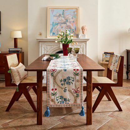 Embroidered flower table runner - Image 7