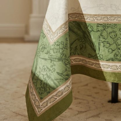 French botanical print border tablecloth - Image 5