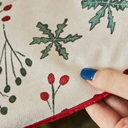 Holly and Mistletoe Tablecloth - Image 2