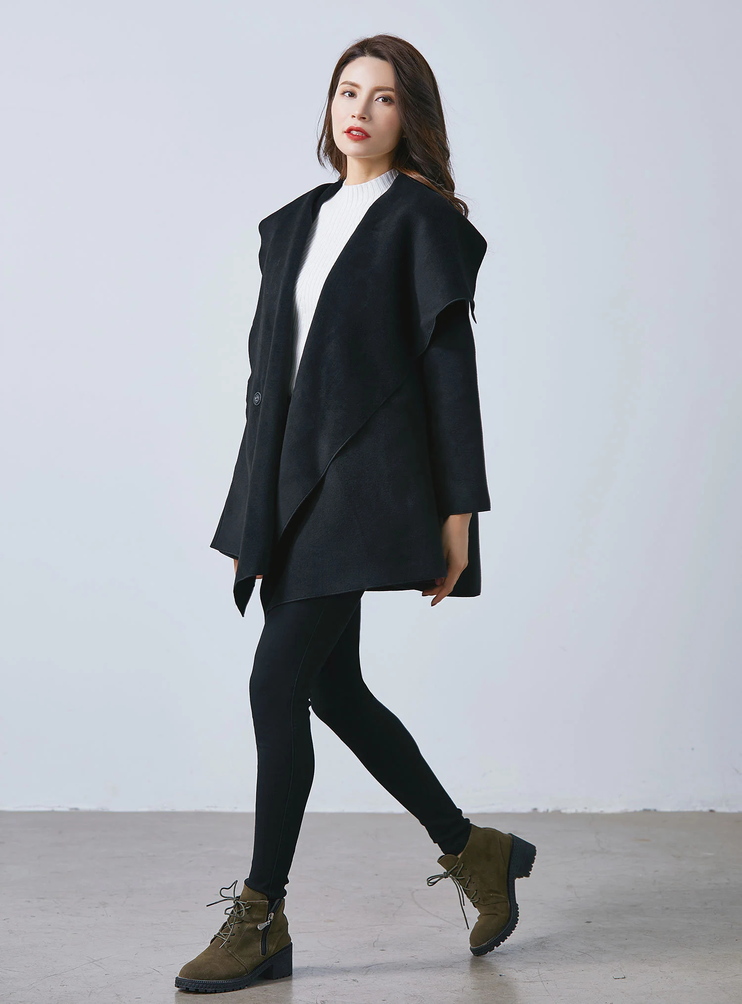 Black draped waterfall coat - Image 8