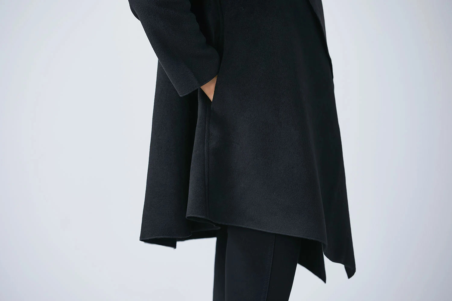 Black draped waterfall coat - Image 2