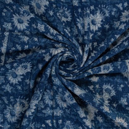 Indigo Floral Tassel Woven Throw - Image 8