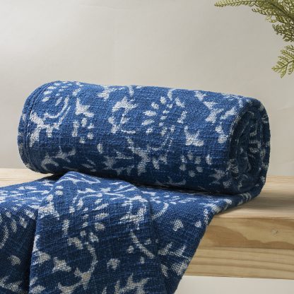 Indigo Vine Tassel Woven Throw Blanket - Image 3