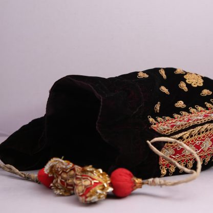 Maroon Velvet Zardozi Paisley Potli Bag - Image 2