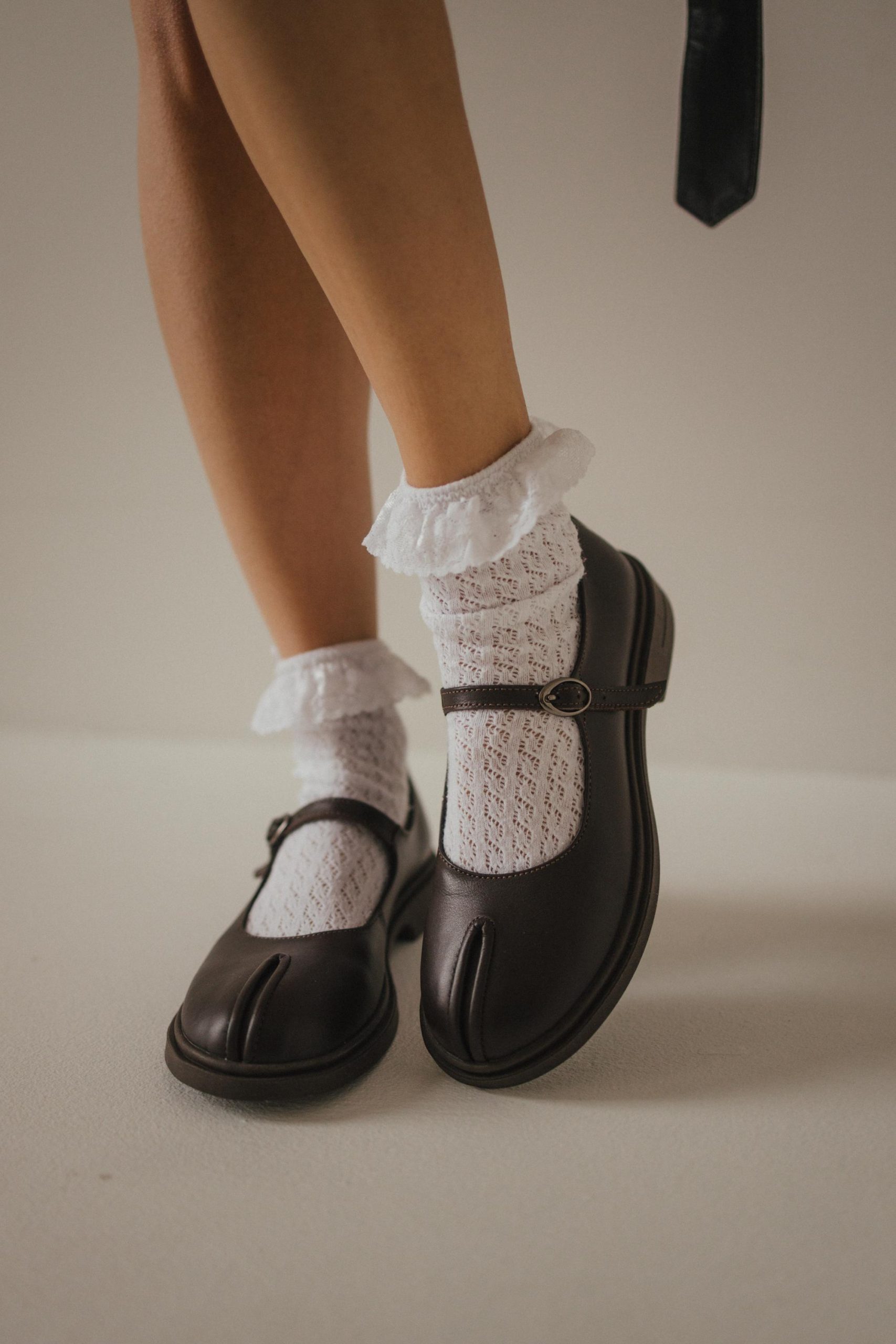 Mary Jane retro flats