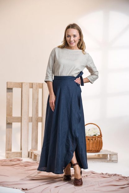 Navy Linen Maxi Dress - Image 3