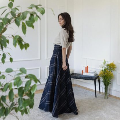Navy blue plaid high waist maxi skirt - Image 2