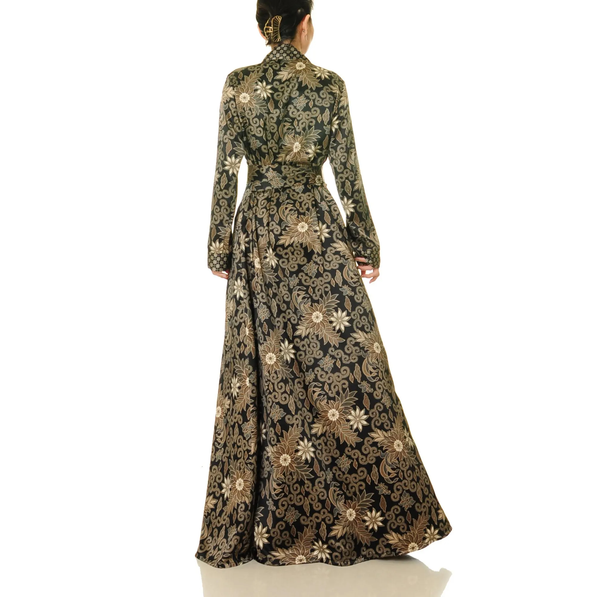 Nocturne Garden Wrap Robe - Image 4