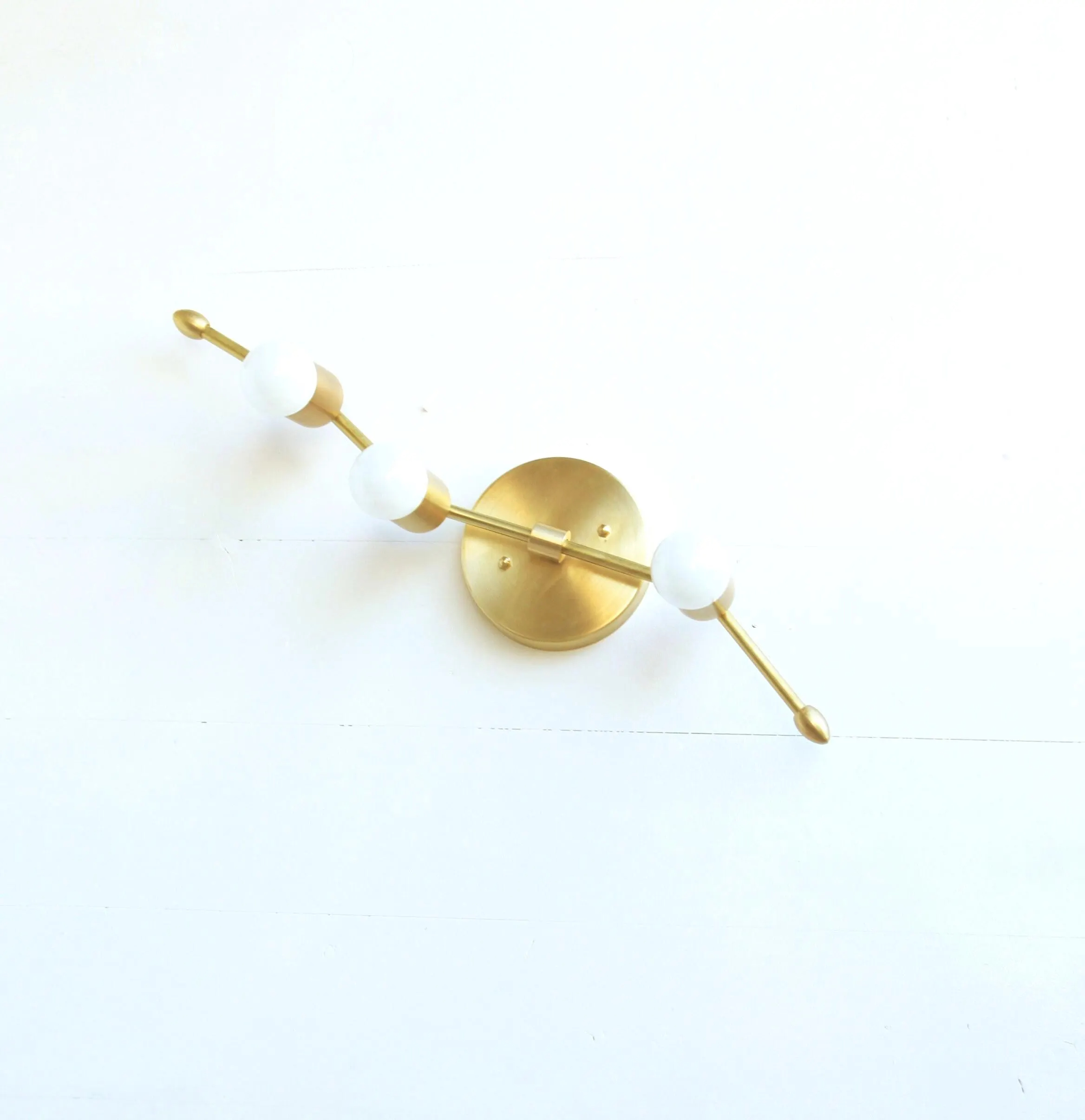 Brass angled rod and three opal spheres wall lamp - Image 4