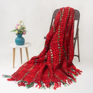 Red woven tassel throw blanket