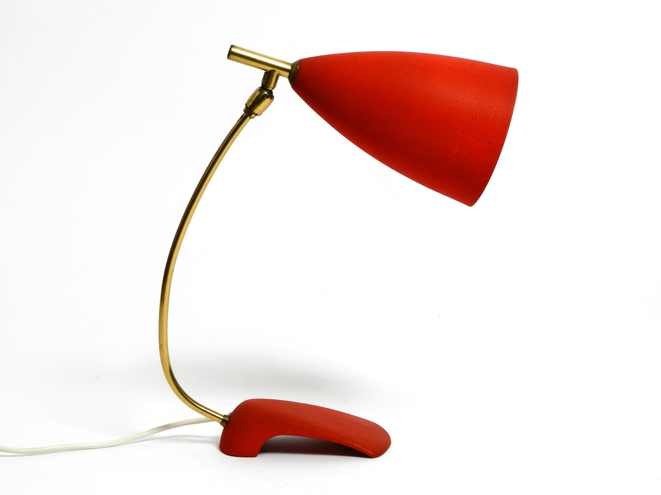 Red cone table lamp - Image 7