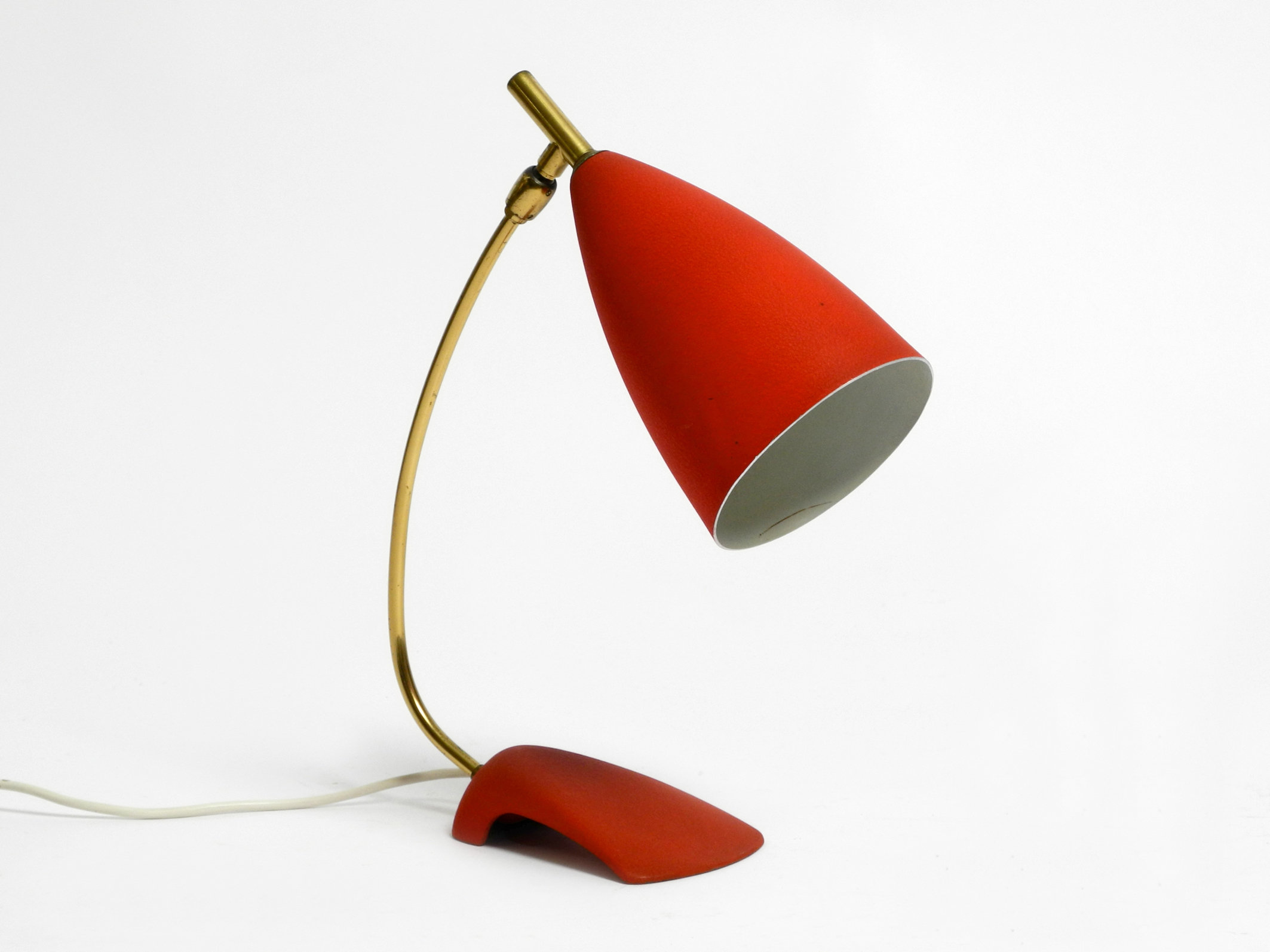 Red cone table lamp - Image 6