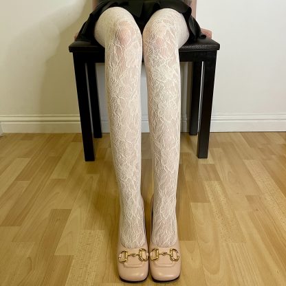 Creamy white all-over lace pantyhose - Image 10