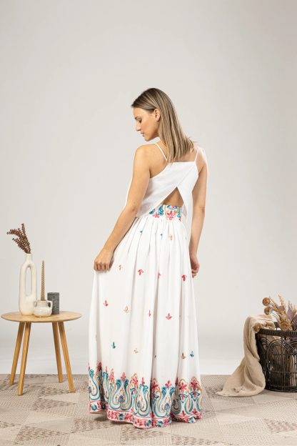 White embroidered long skirt - Image 5