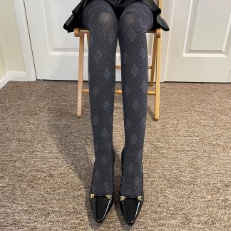 High-grade gray diamond pattern tights