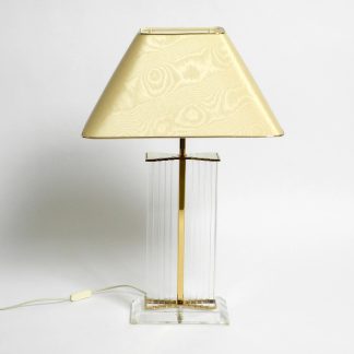 Transparent ribbed column table lamp
