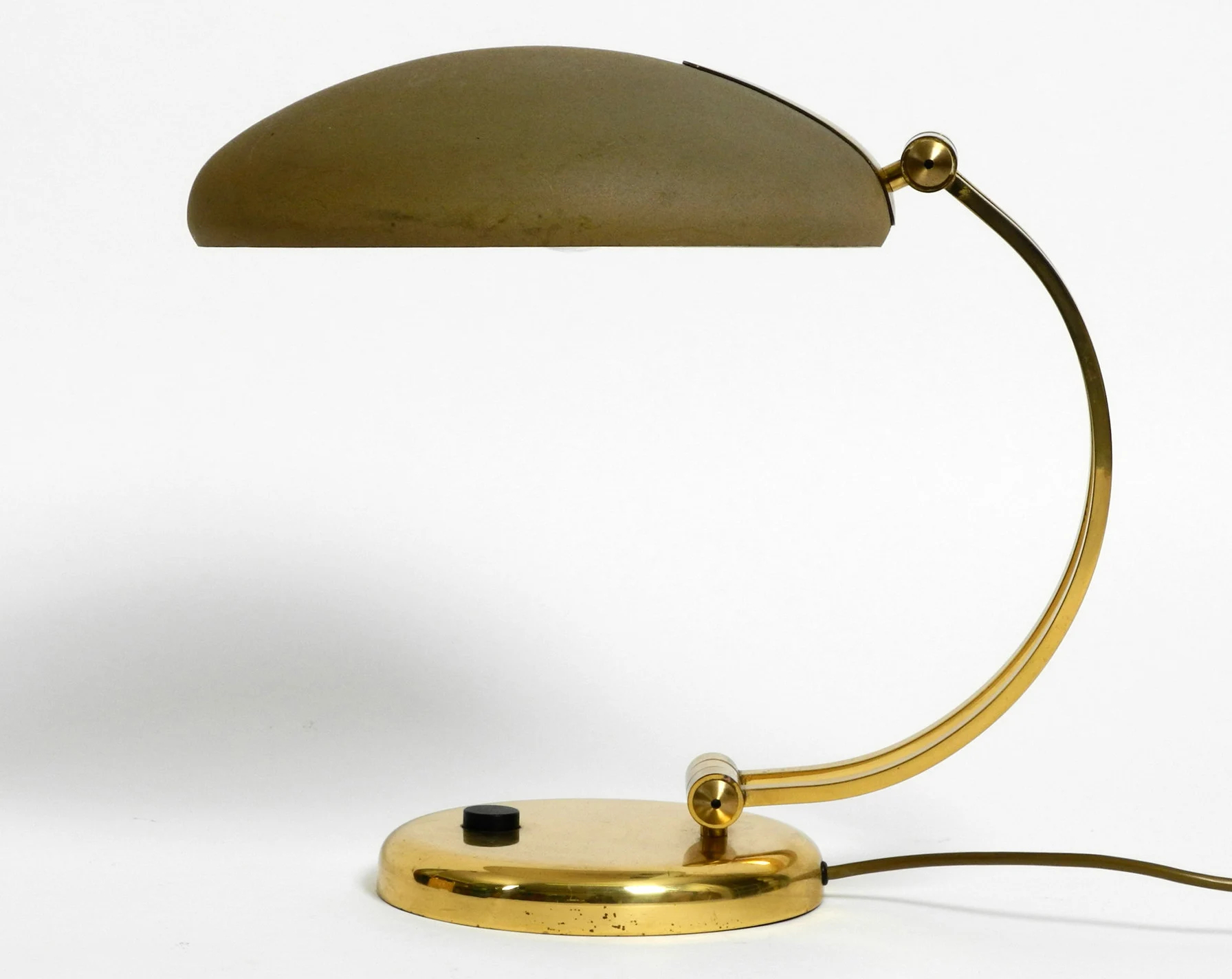 Olive dish-shaped table lamp - Image 8