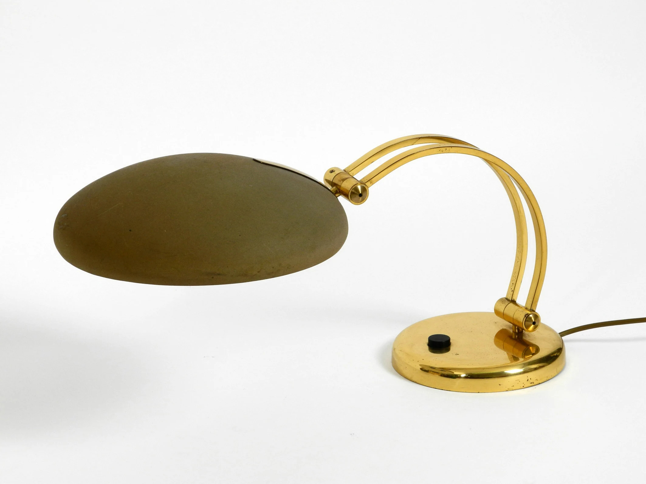Olive dish-shaped table lamp - Image 5